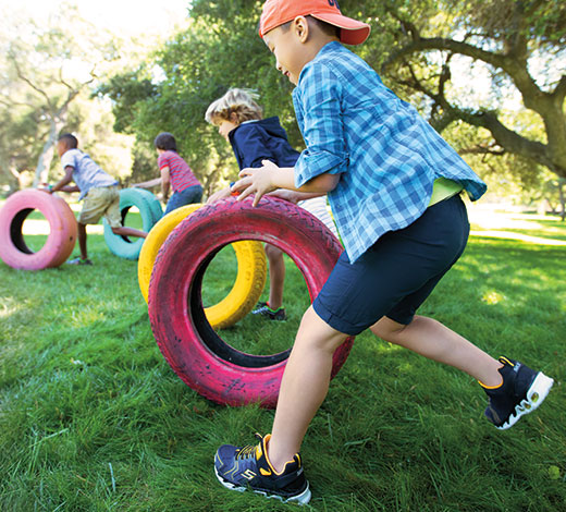 Skechers Kinder – Farbenfrohe Schuhe für Schule, Sport und ...